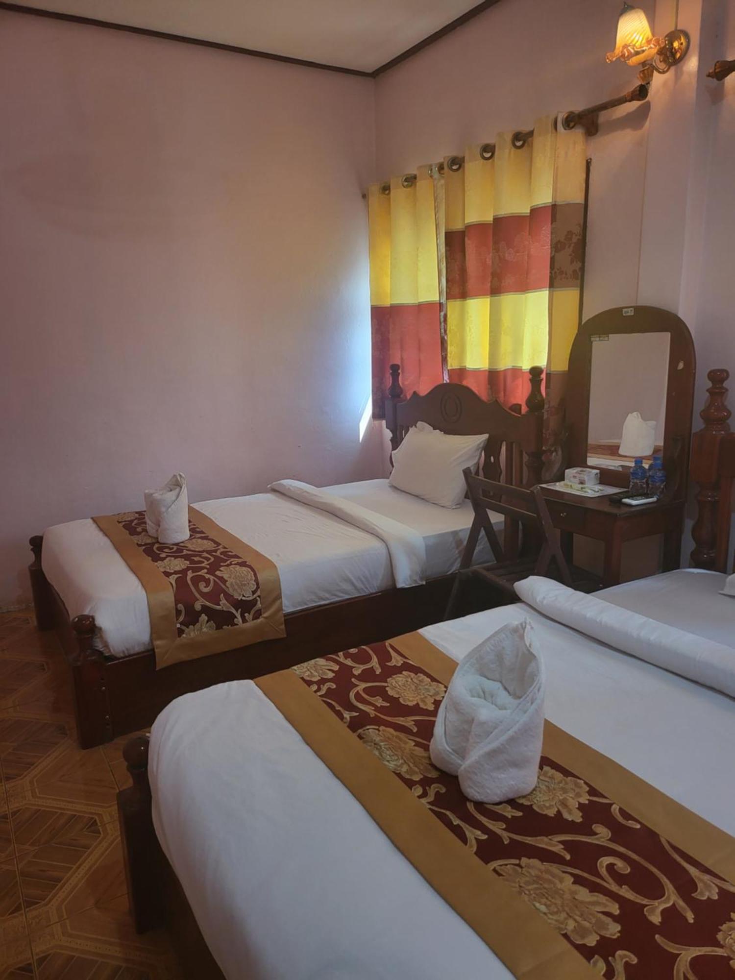 Vang Vieng Chanthala Hotel 1 Eksteriør bilde