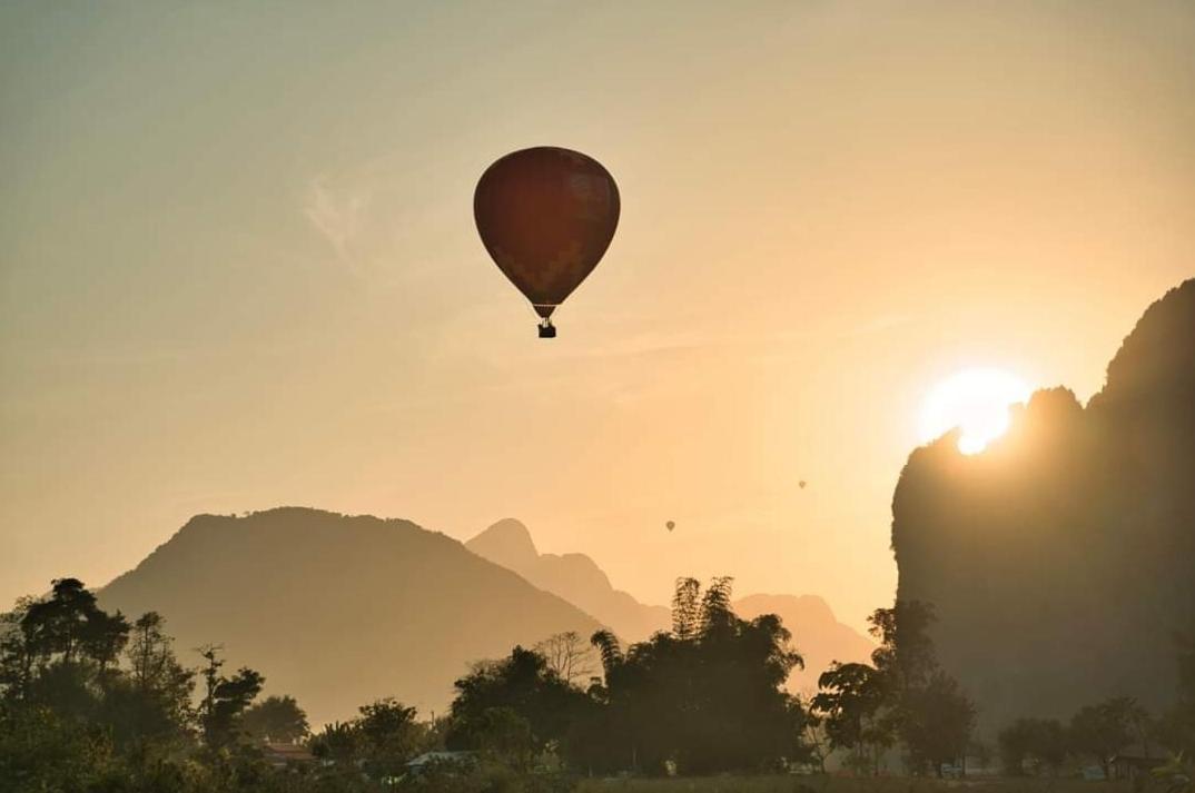 Vang Vieng Chanthala Hotel 1 Eksteriør bilde